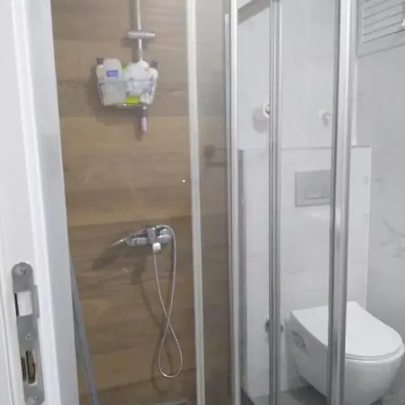Appartement Tema Pool Lara Venezia *
